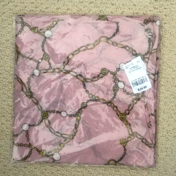 Blush Pink Printed Scarf - Picture 3 of 3